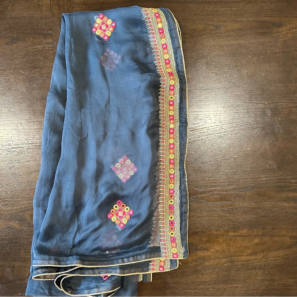 Clearance 3pc Palazzo Suit - image 8